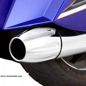 V_550_performance_pipe_end_caps_victory_motorcycle