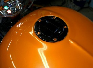 Kit consits of the correct length colored anodized aluminum bolts to replace the ugly gas tank lid bolts on you Victory motorcycle