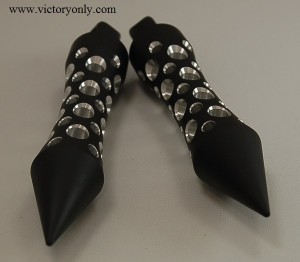 spike end flat black hole silencer grips pegs victory motorcycle 001