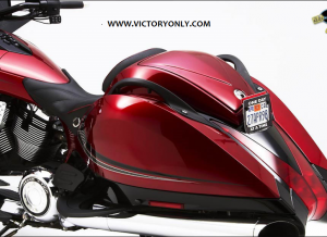 VICTORY MOTORCYCLE CORBIN SEAT TRUNK SMUGGLER COLOR MATCH